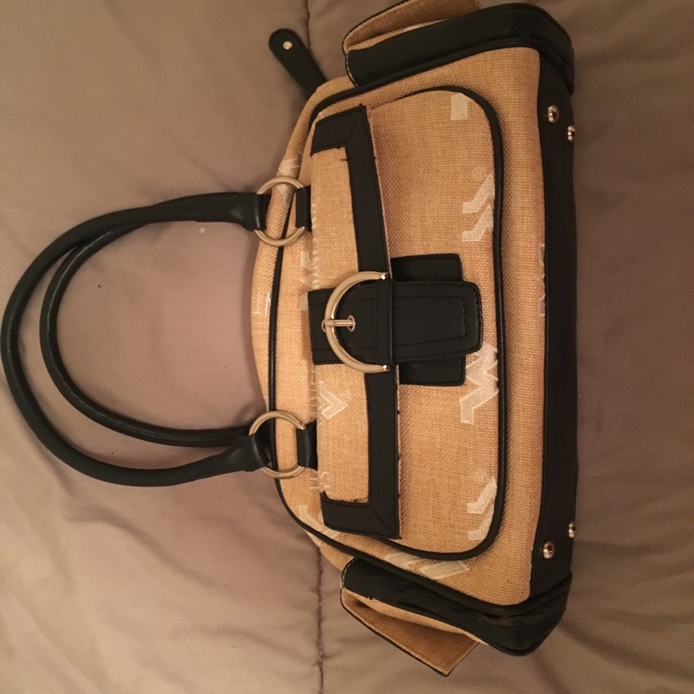 Satchel style,  WVU Mountaineers  purse